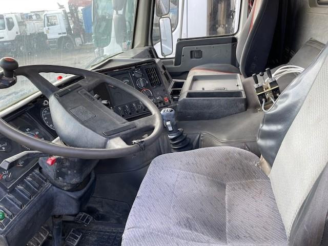 Volvo FL10 - Φορτηγό φόρτωσης γάντζου: φωτογραφία 5 Volvo FL10 - Φορτηγό φόρτωσης γάντζου: φωτογραφία 5
