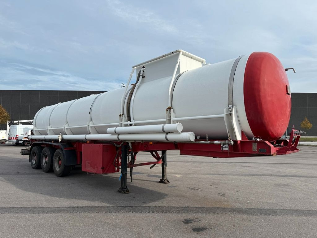Blumhardt 3 axle 29.000 L ADR Tank trailer Blumhardt 3 axle 29.000 L ADR Tanktrailer - Επικαθήμενο βυτίο: φωτογραφία 2 Blumhardt 3 axle 29.000 L ADR Tank trailer Blumhardt 3 axle 29.000 L ADR Tanktrailer - Επικαθήμενο βυτίο: φωτογραφία 2