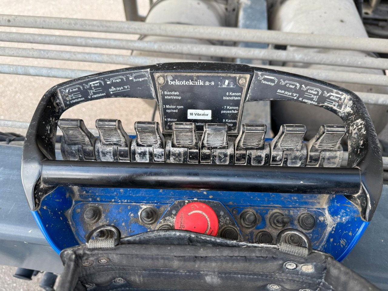 Μπετονιέρα επικαθήμενο De Buf BM 12-36-2SPR w/ Belt Theam TSR15 / Beton: φωτογραφία 8 Μπετονιέρα επικαθήμενο De Buf BM 12-36-2SPR w/ Belt Theam TSR15 / Beton: φωτογραφία 8