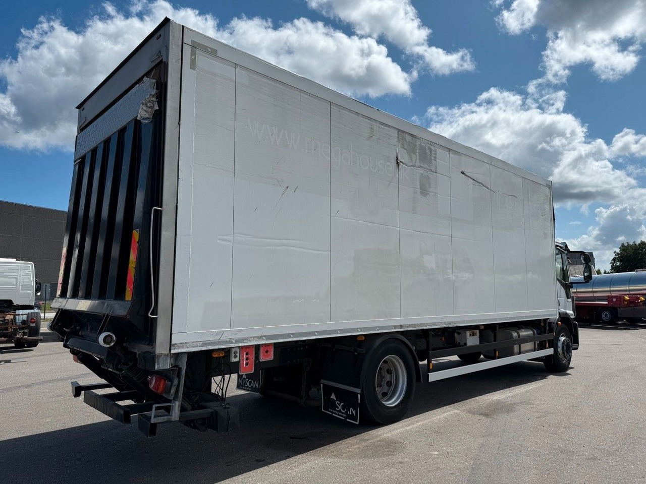 Iveco 180E32 4x2 Schmitz / Thermo King T-1200R Spectru Iveco 180E32 4x2 Schmitz / Thermo King T-1200R Spectru - Φορτηγό ψυγείο: φωτογραφία 3 Iveco 180E32 4x2 Schmitz / Thermo King T-1200R Spectru Iveco 180E32 4x2 Schmitz / Thermo King T-1200R Spectru - Φορτηγό ψυγείο: φωτογραφία 3