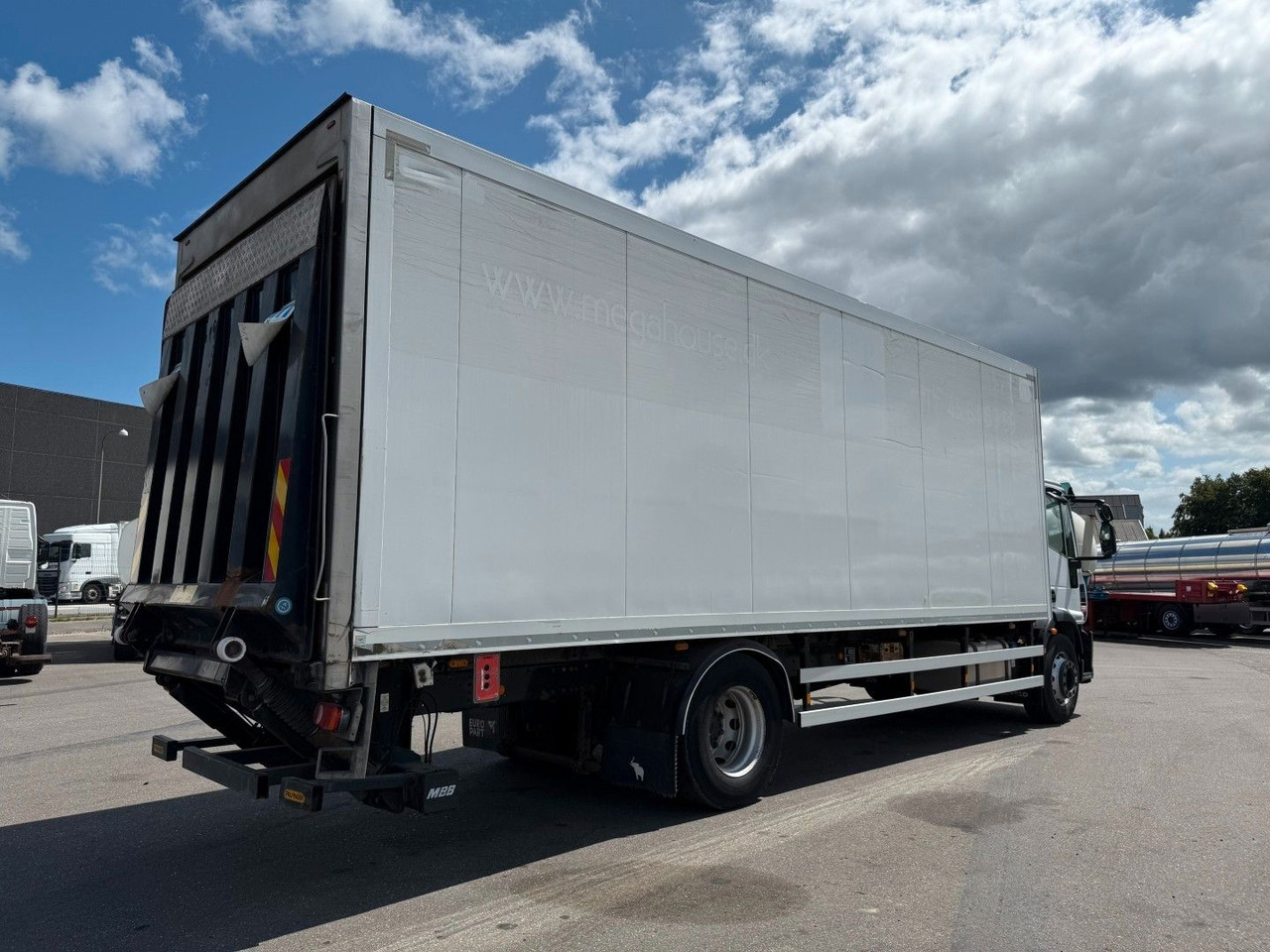 Iveco 180E32 Schmitz / Thermo King T-1200R Spectrum Iveco 180E32 Schmitz / Thermo King T-1200R Spectrum - Φορτηγό ψυγείο: φωτογραφία 3 Iveco 180E32 Schmitz / Thermo King T-1200R Spectrum Iveco 180E32 Schmitz / Thermo King T-1200R Spectrum - Φορτηγό ψυγείο: φωτογραφία 3