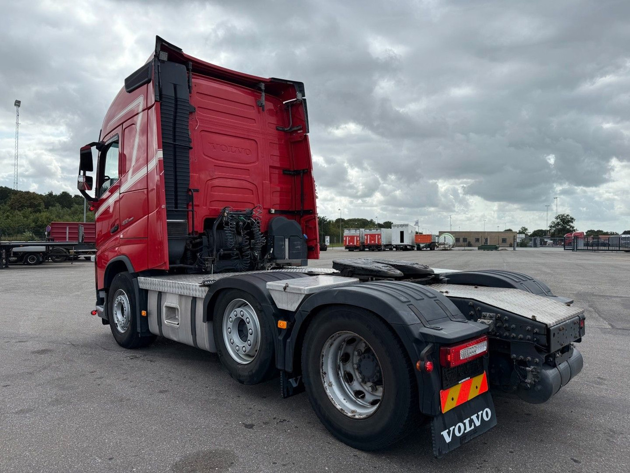 Volvo FH 460 6x2 Globetrotter Euro 6 - Τράκτορας: φωτογραφία 4 Volvo FH 460 6x2 Globetrotter Euro 6 - Τράκτορας: φωτογραφία 4