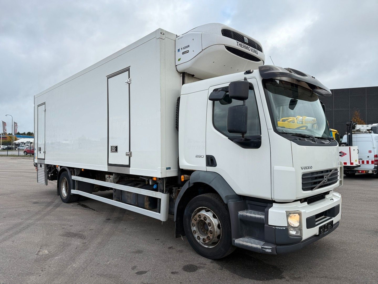 Volvo FL290 4x2 Thermo King T1200-R Euro 5 - Φορτηγό ψυγείο: φωτογραφία 2 Volvo FL290 4x2 Thermo King T1200-R Euro 5 - Φορτηγό ψυγείο: φωτογραφία 2