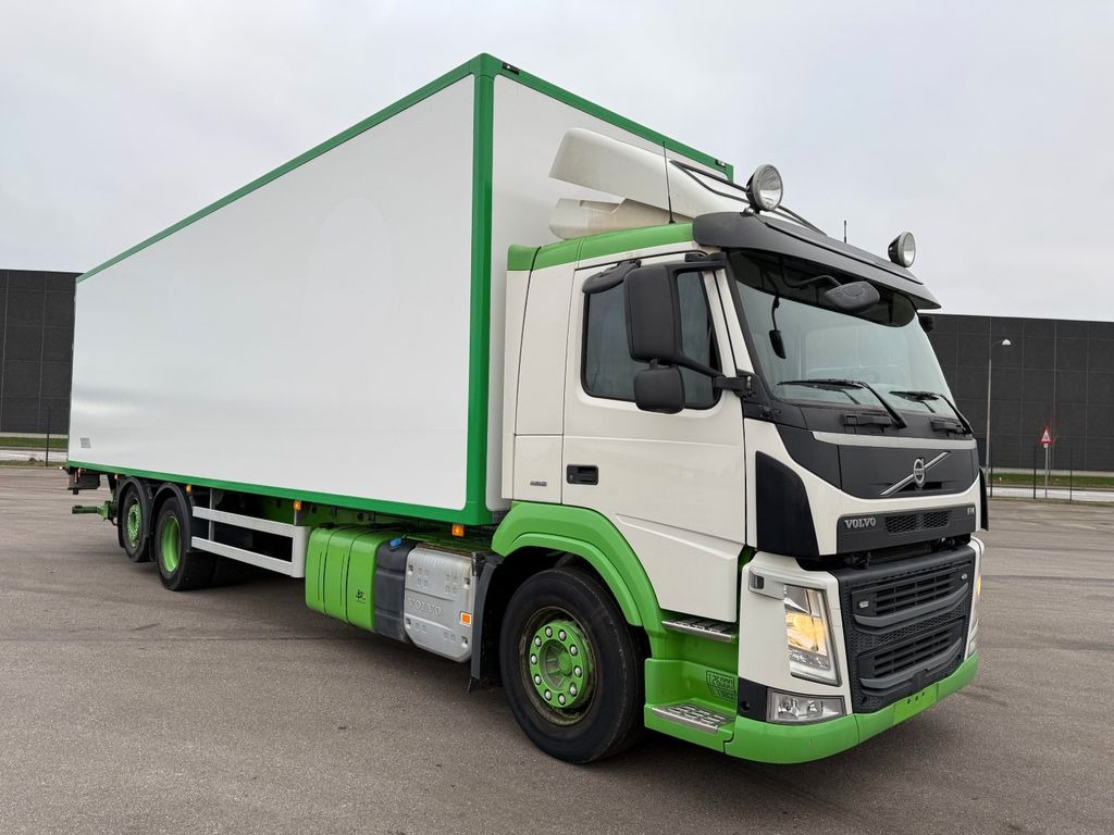 Volvo FM330 6x2*4 Igloocar 9,65 m. Box Year 2023 - Φορτηγό κόφα: φωτογραφία 2 Volvo FM330 6x2*4 Igloocar 9,65 m. Box Year 2023 - Φορτηγό κόφα: φωτογραφία 2