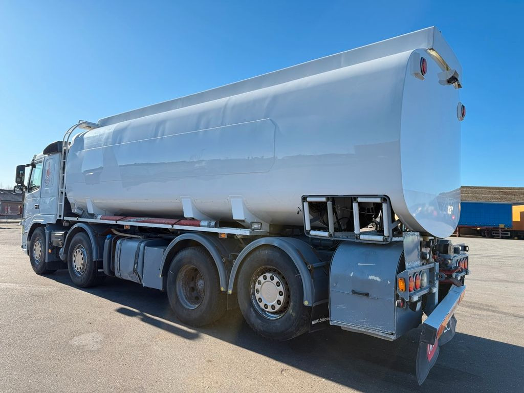 Volvo FM460 8x2*6 24.000 l. ADR Tank Volvo FM460 8x2*6 24.000 l. ADR Tanktruck - Φορτηγό βυτιοφόρο: φωτογραφία 4 Volvo FM460 8x2*6 24.000 l. ADR Tank Volvo FM460 8x2*6 24.000 l. ADR Tanktruck - Φορτηγό βυτιοφόρο: φωτογραφία 4