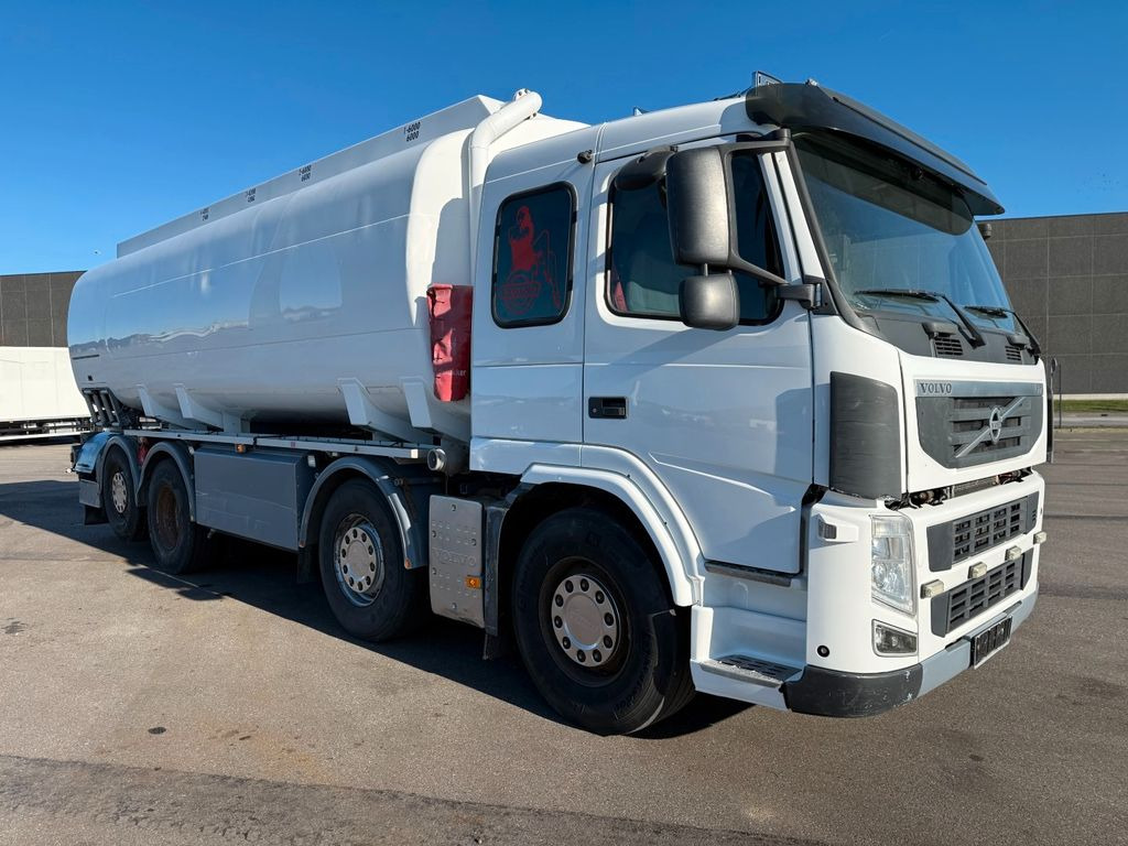 Volvo FM460 8x2*6 24.000 l. ADR Tank Volvo FM460 8x2*6 24.000 l. ADR Tanktruck - Φορτηγό βυτιοφόρο: φωτογραφία 2 Volvo FM460 8x2*6 24.000 l. ADR Tank Volvo FM460 8x2*6 24.000 l. ADR Tanktruck - Φορτηγό βυτιοφόρο: φωτογραφία 2