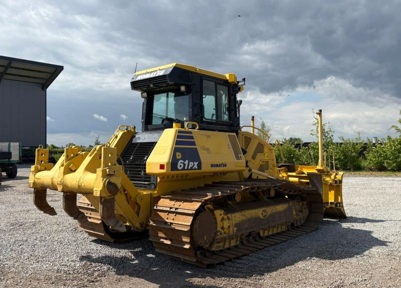 Komatsu D61PX-24 - Μπουλντόζα: φωτογραφία 4 Komatsu D61PX-24 - Μπουλντόζα: φωτογραφία 4
