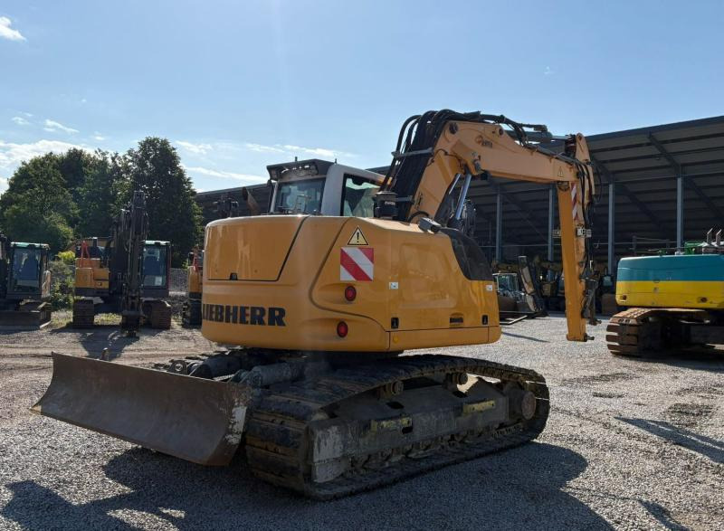 Liebherr R914 Compact Litronic - Ερπυστριοφόρος εκσκαφέας: φωτογραφία 4 Liebherr R914 Compact Litronic - Ερπυστριοφόρος εκσκαφέας: φωτογραφία 4