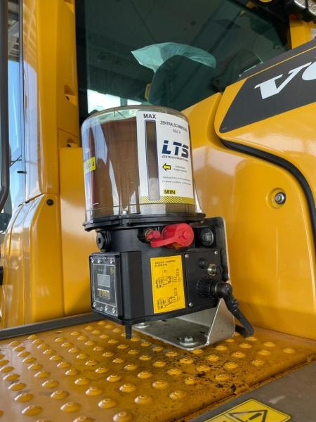 Volvo L60H - Ελαστιχοφόρος φορτωτής: φωτογραφία 3 Volvo L60H - Ελαστιχοφόρος φορτωτής: φωτογραφία 3