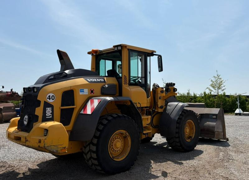 Volvo L90H - Ελαστιχοφόρος φορτωτής: φωτογραφία 4 Volvo L90H - Ελαστιχοφόρος φορτωτής: φωτογραφία 4