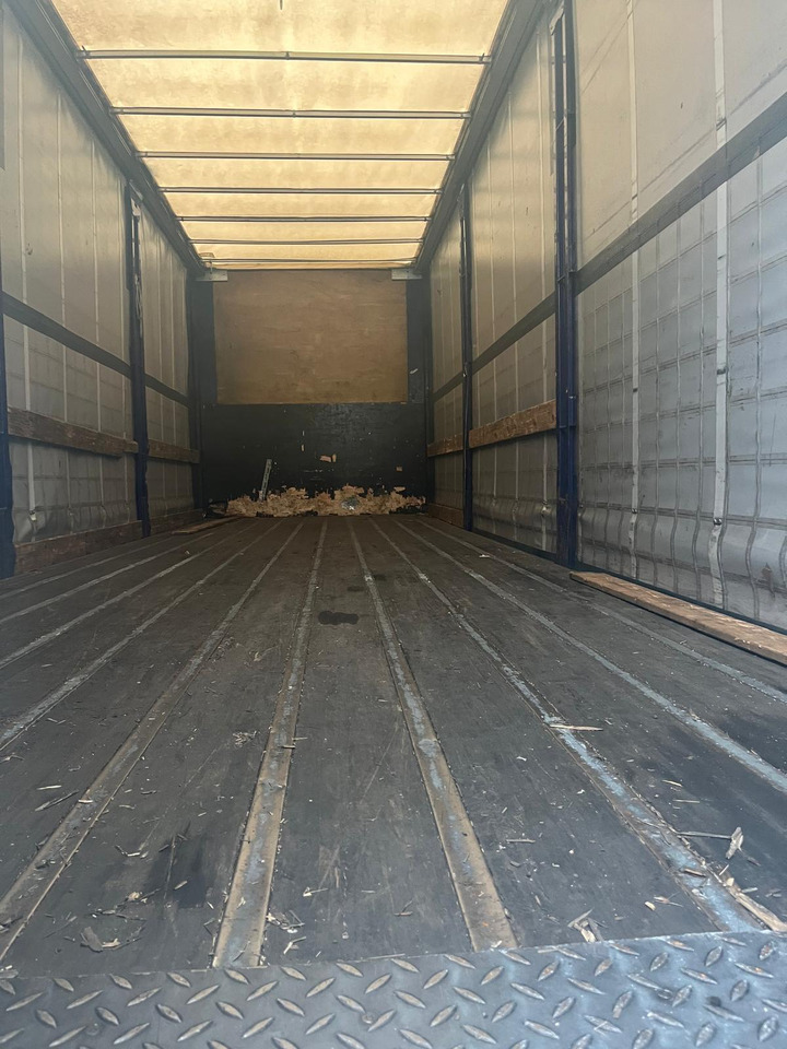 DAF CF 310 - Φορτηγό κόφα: φωτογραφία 5 DAF CF 310 - Φορτηγό κόφα: φωτογραφία 5