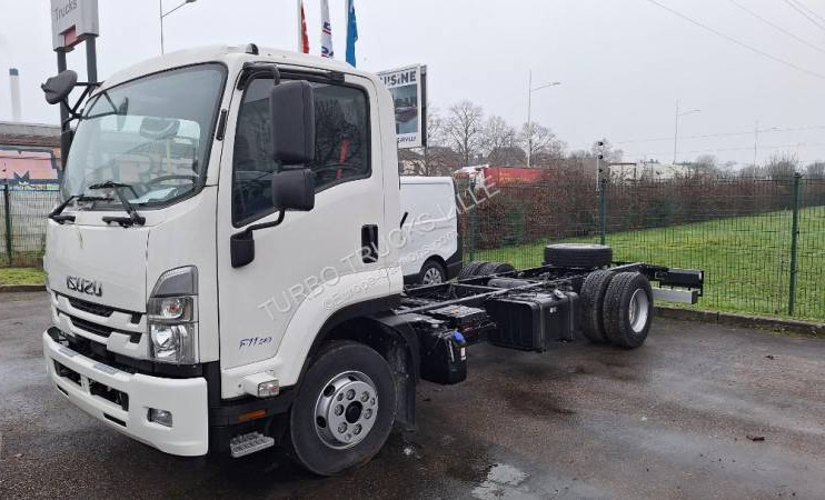 Isuzu F-SERIES F110-210 - Φορτηγό σασί: φωτογραφία 1 Isuzu F-SERIES F110-210 - Φορτηγό σασί: φωτογραφία 1