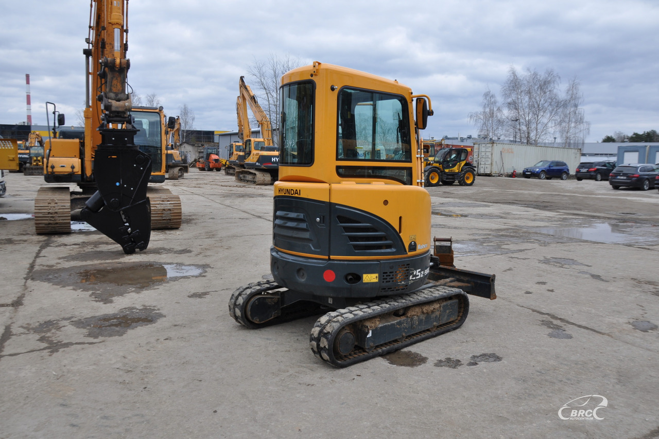 Hyundai R25Z-9AK - Μίνι εκσκαφέας: φωτογραφία 5 Hyundai R25Z-9AK - Μίνι εκσκαφέας: φωτογραφία 5