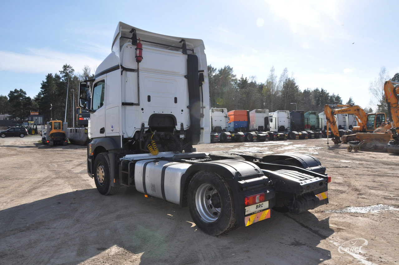 Mercedes-Benz 1843 - Τράκτορας: φωτογραφία 4 Mercedes-Benz 1843 - Τράκτορας: φωτογραφία 4