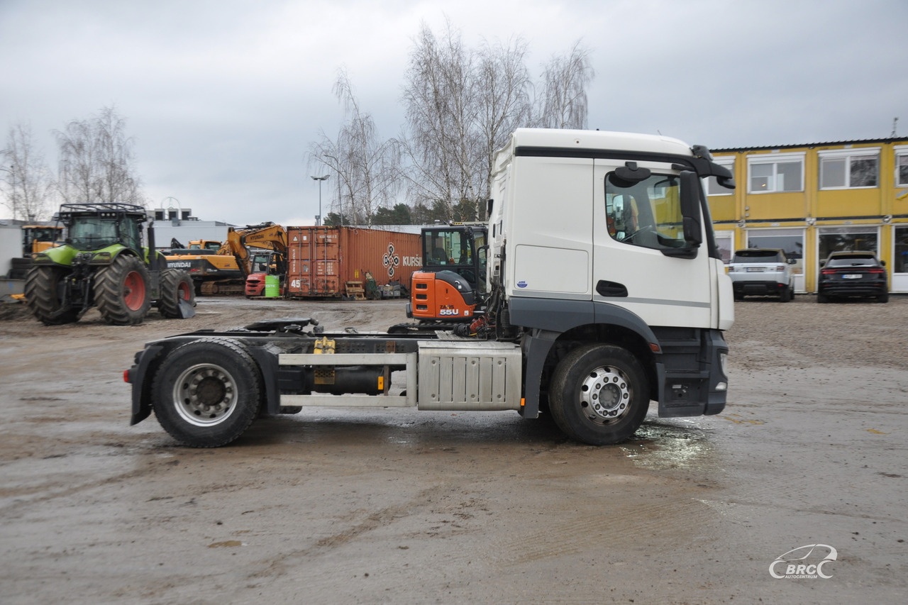 Mercedes-Benz Actros - Τράκτορας: φωτογραφία 4 Mercedes-Benz Actros - Τράκτορας: φωτογραφία 4