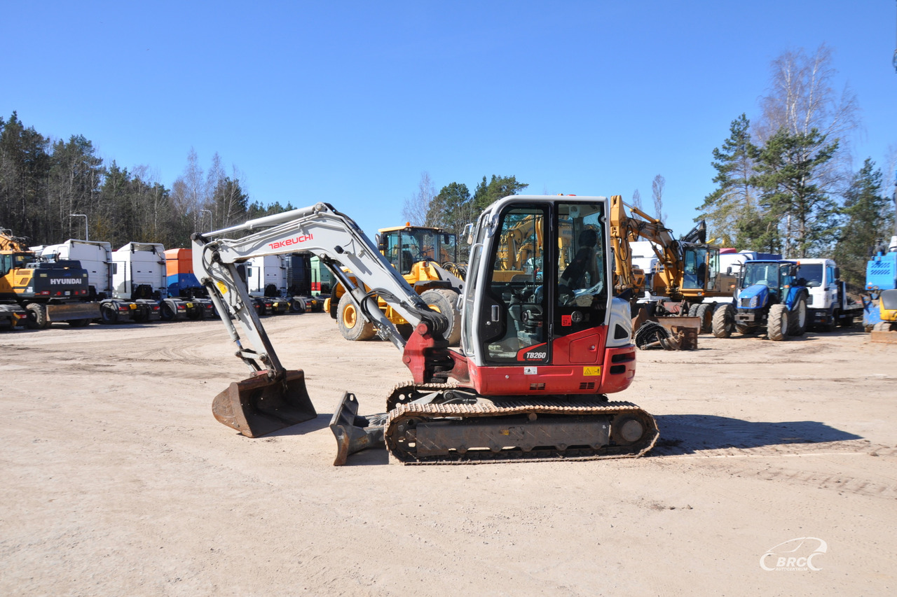 Takeuchi TB260 - Ερπυστριοφόρος εκσκαφέας: φωτογραφία 2 Takeuchi TB260 - Ερπυστριοφόρος εκσκαφέας: φωτογραφία 2
