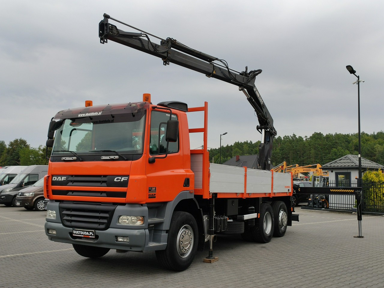 DAF CF 85.380 6x2 Oś Skrętna Skrzynia HDS HIAB 220C + Pilot - Φορτηγό με ανοιχτή καρότσα, Φορτηγό με γερανό: φωτογραφία 2 DAF CF 85.380 6x2 Oś Skrętna Skrzynia HDS HIAB 220C + Pilot - Φορτηγό με ανοιχτή καρότσα, Φορτηγό με γερανό: φωτογραφία 2