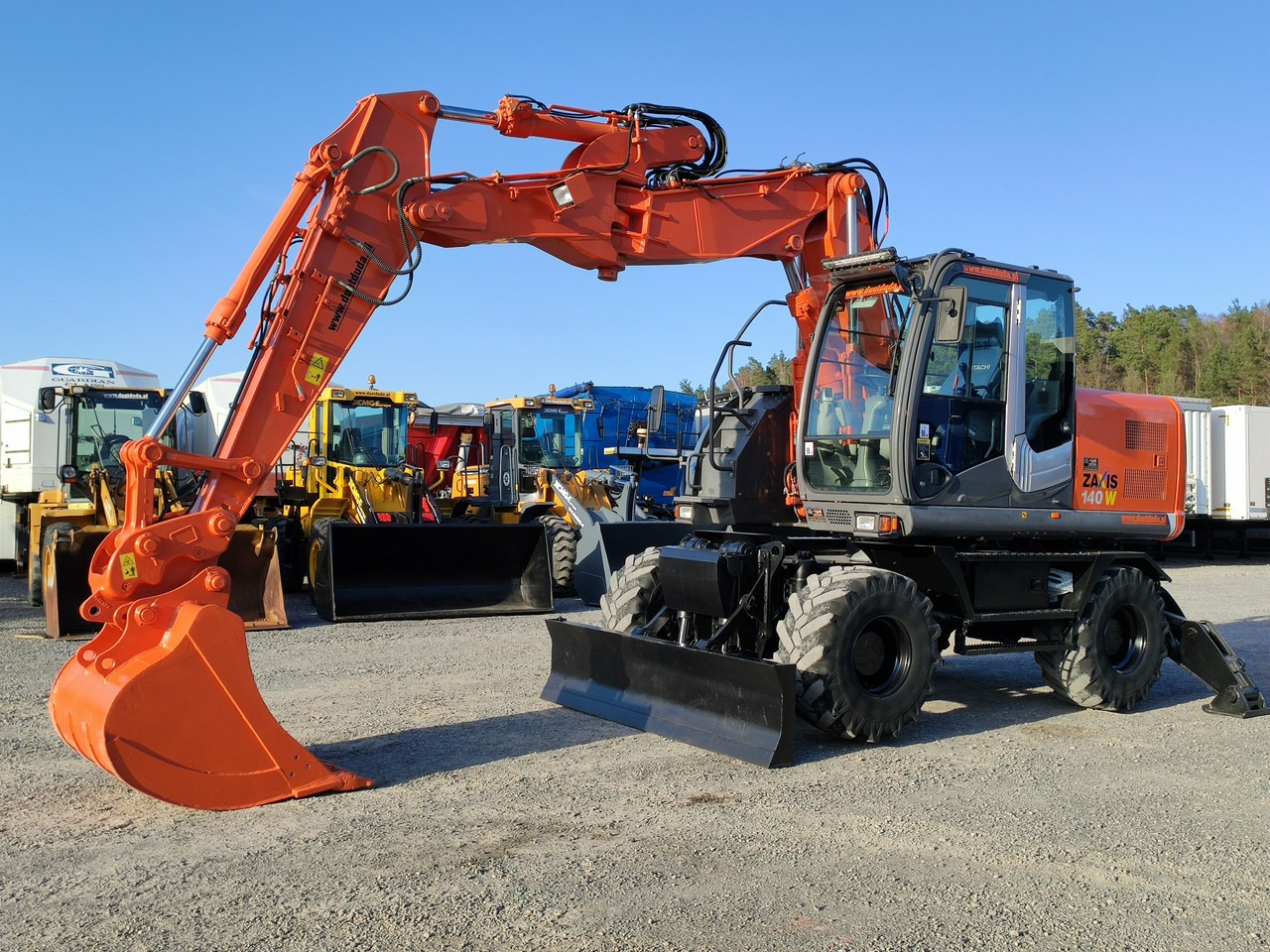 Hitachi ZX140 Koparka Kołowa - Τροχοφόρος εκσκαφέας: φωτογραφία 1 Hitachi ZX140 Koparka Kołowa - Τροχοφόρος εκσκαφέας: φωτογραφία 1