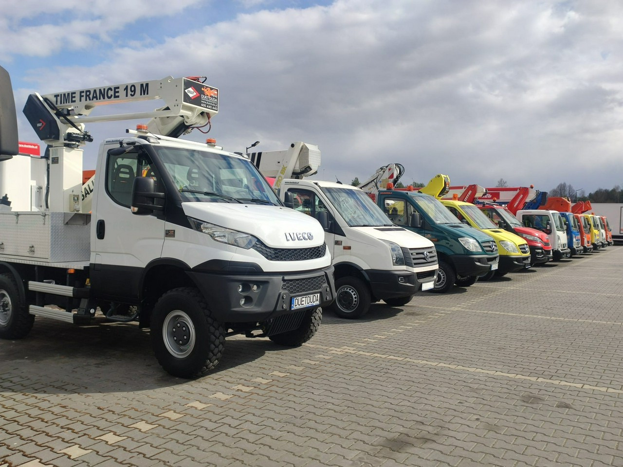 Φορτηγό με εναέρια πλατφόρμα Iveco Daily 55S17W 4x4 Zwyżka 19m Versalift Lat 55 TB Time France: φωτογραφία 15