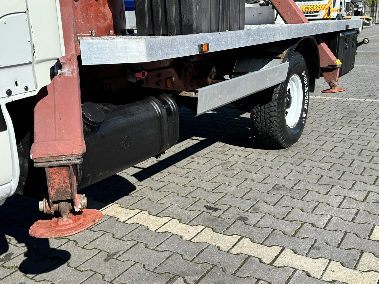 Φορτηγό με εναέρια πλατφόρμα Iveco Daily: φωτογραφία 6 Φορτηγό με εναέρια πλατφόρμα Iveco Daily: φωτογραφία 6