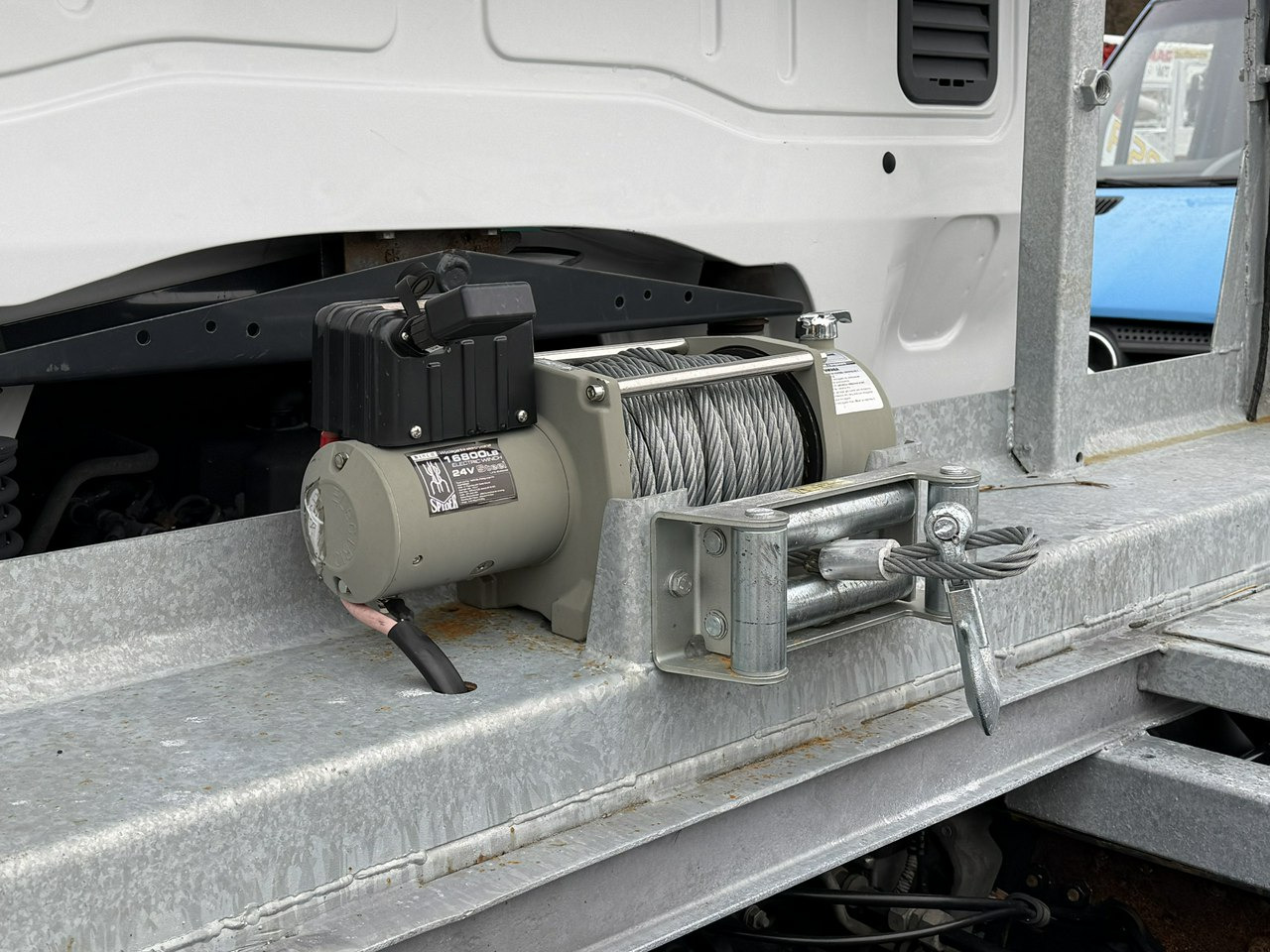 Φορτηγό ρυμούλκησης Iveco EUROCARGO 120E25 E6 Laweta Zagłebiana Platforma Pomoc Drogowa: φωτογραφία 9 Φορτηγό ρυμούλκησης Iveco EUROCARGO 120E25 E6 Laweta Zagłebiana Platforma Pomoc Drogowa: φωτογραφία 9