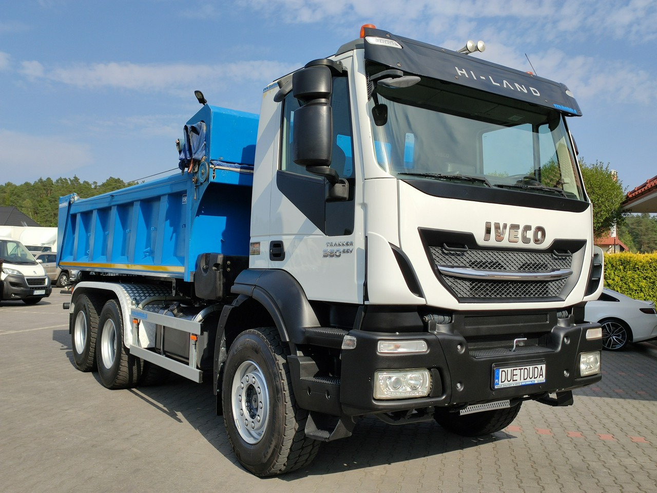 Iveco Trakker 360 EEV Manual 6x4 Wywrot 3-stronny Hydroburta Bok i Tył - Φορτηγό ανατρεπόμενο: φωτογραφία 4 Iveco Trakker 360 EEV Manual 6x4 Wywrot 3-stronny Hydroburta Bok i Tył - Φορτηγό ανατρεπόμενο: φωτογραφία 4