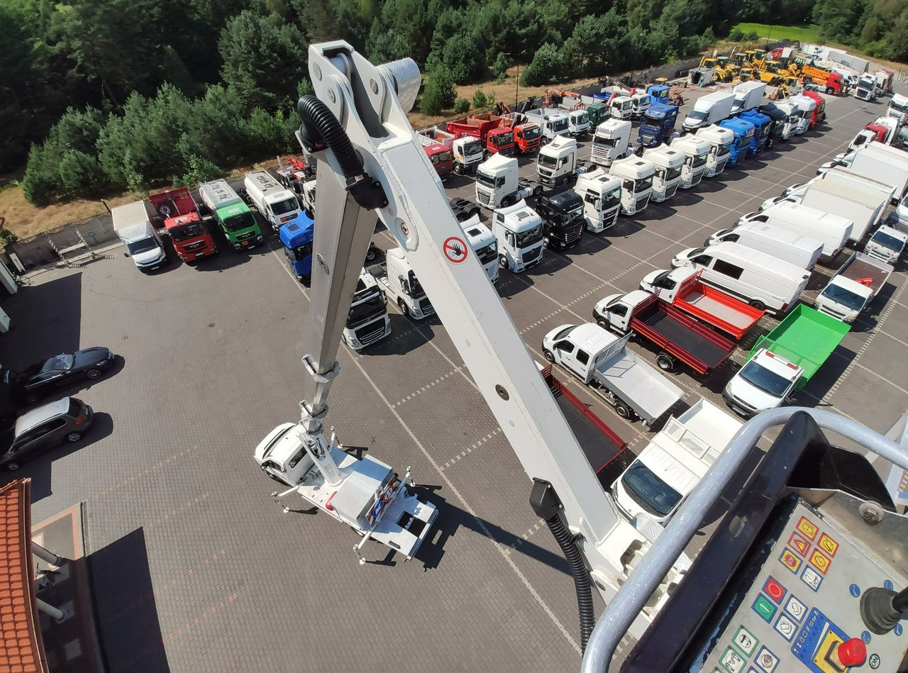 Iveco Volkswagen Crafter 4x4 Zwyżka 21m Palfinger P210BK JIP-Ogon udt - Φορτηγό με εναέρια πλατφόρμα: φωτογραφία 3 Iveco Volkswagen Crafter 4x4 Zwyżka 21m Palfinger P210BK JIP-Ogon udt - Φορτηγό με εναέρια πλατφόρμα: φωτογραφία 3