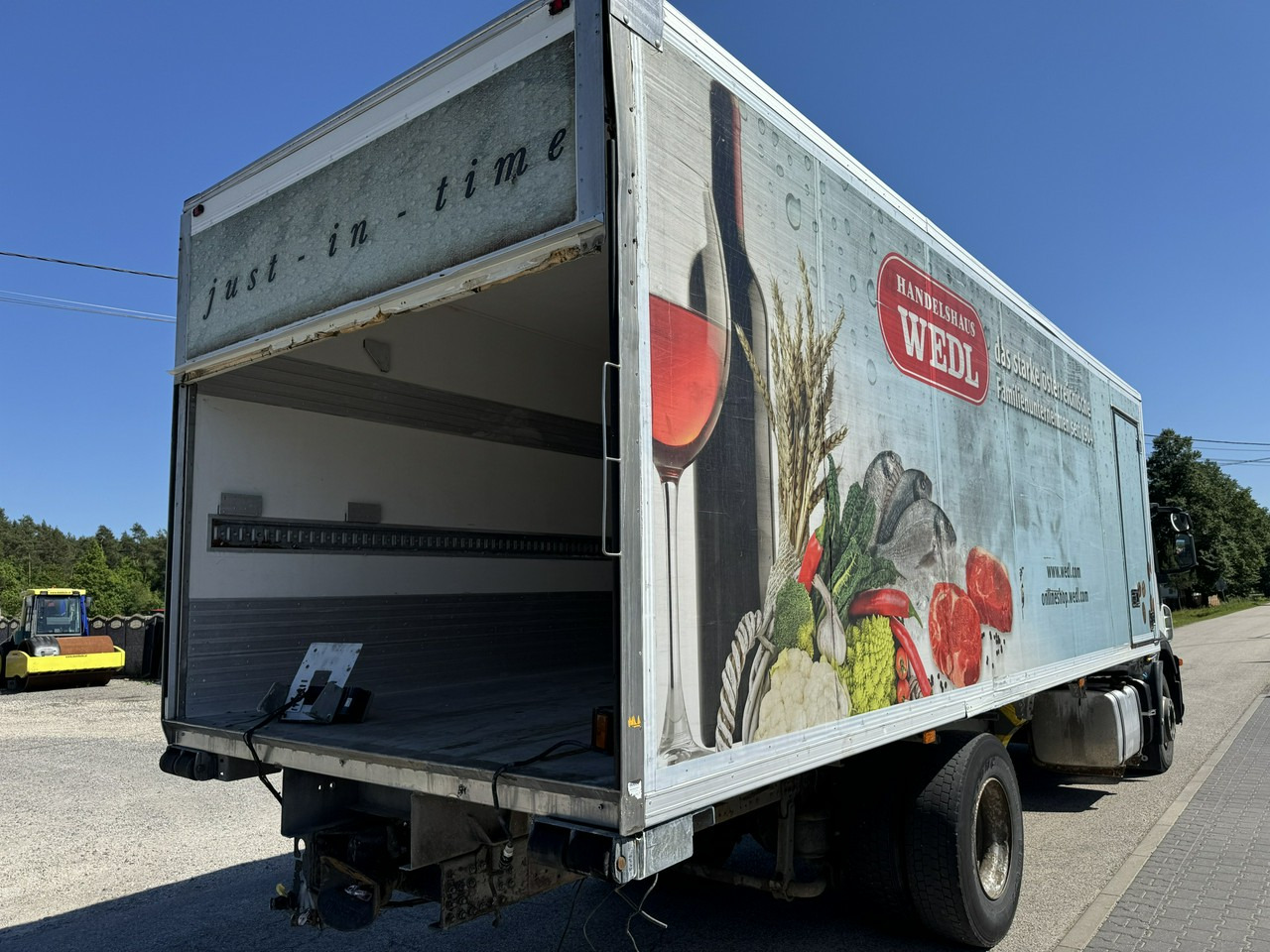 Iveco Zabudowa Chłodnia Agregat Carrier Supra 950Mt + Winda - Αμάξωμα - ψυγείο: φωτογραφία 5 Iveco Zabudowa Chłodnia Agregat Carrier Supra 950Mt + Winda - Αμάξωμα - ψυγείο: φωτογραφία 5