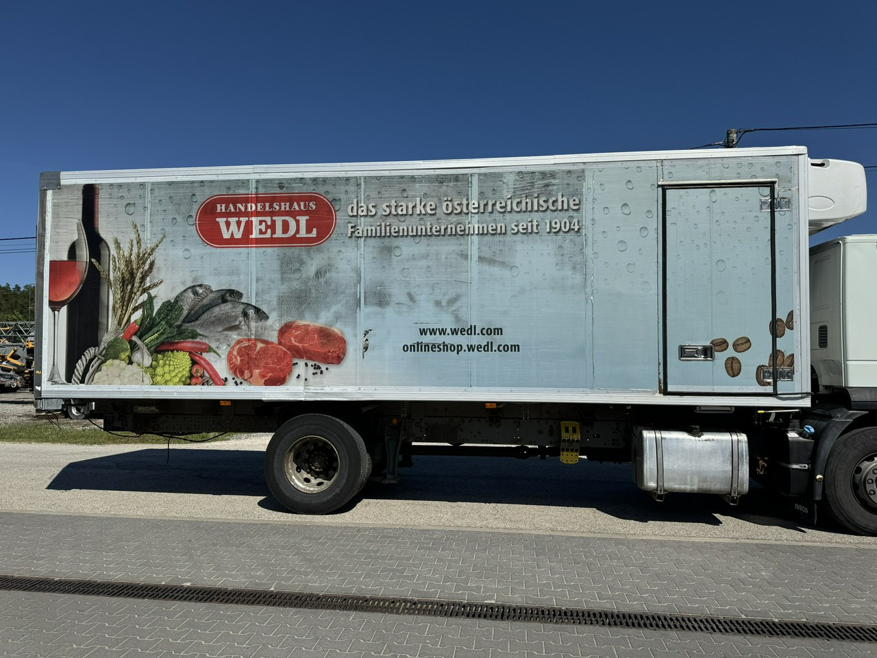 Iveco Zabudowa Chłodnia Agregat Carrier Supra 950Mt + Winda - Αμάξωμα - ψυγείο: φωτογραφία 1 Iveco Zabudowa Chłodnia Agregat Carrier Supra 950Mt + Winda - Αμάξωμα - ψυγείο: φωτογραφία 1