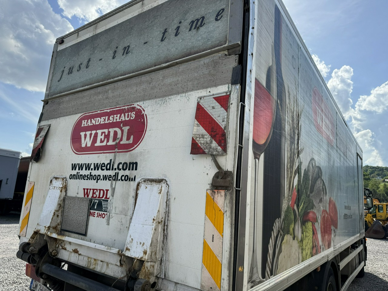 Iveco Zabudowa Chłodnia Agregat Carrier Supra 950Mt + Winda - Αμάξωμα - ψυγείο: φωτογραφία 4 Iveco Zabudowa Chłodnia Agregat Carrier Supra 950Mt + Winda - Αμάξωμα - ψυγείο: φωτογραφία 4