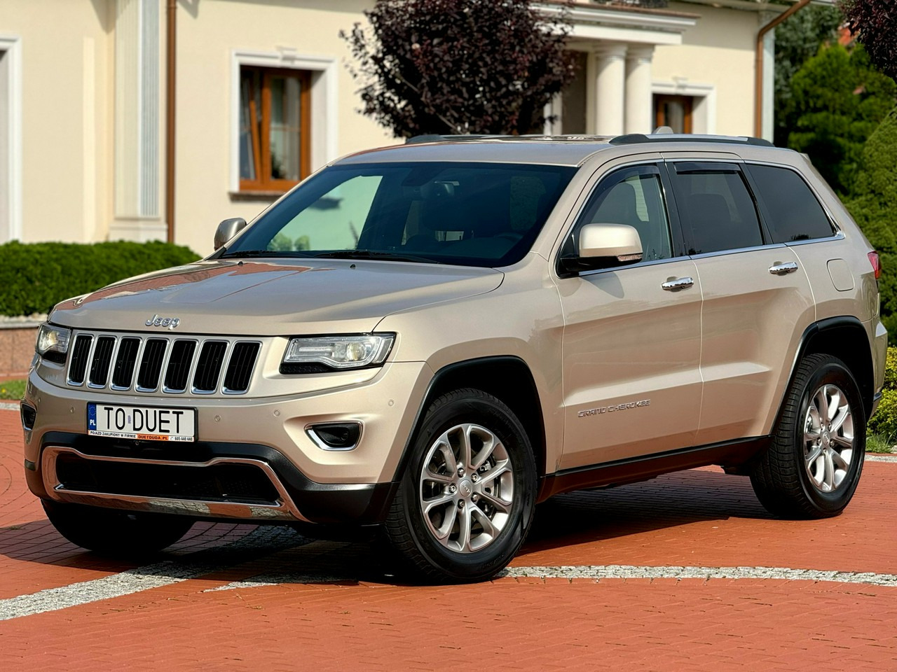 Jeep Grand Cherokee - SUV: φωτογραφία 1 Jeep Grand Cherokee - SUV: φωτογραφία 1