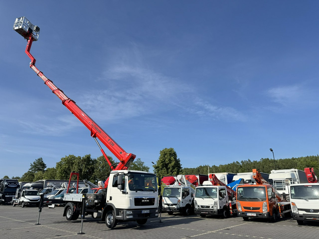 MAN TGL 7.150 Zwyżka Ruthmann T330 33-Metry DMC 7500KG 21m w Bok - Φορτηγό με εναέρια πλατφόρμα: φωτογραφία 5 MAN TGL 7.150 Zwyżka Ruthmann T330 33-Metry DMC 7500KG 21m w Bok - Φορτηγό με εναέρια πλατφόρμα: φωτογραφία 5