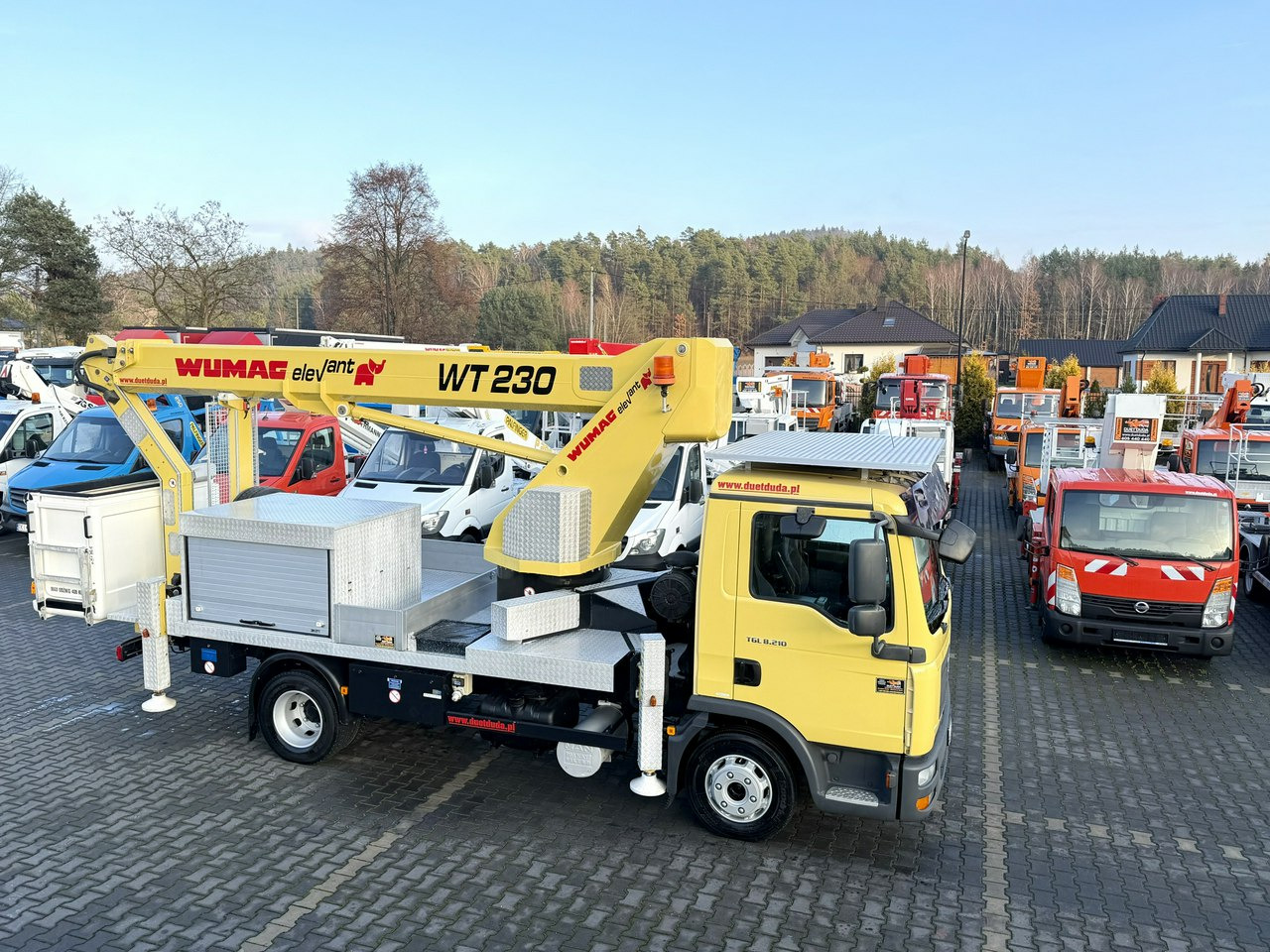 MAN TGL 8.210 Zwyżka WUMAG WT 230 23m w bok 18m podnośnik - Φορτηγό με εναέρια πλατφόρμα: φωτογραφία 1 MAN TGL 8.210 Zwyżka WUMAG WT 230 23m w bok 18m podnośnik - Φορτηγό με εναέρια πλατφόρμα: φωτογραφία 1