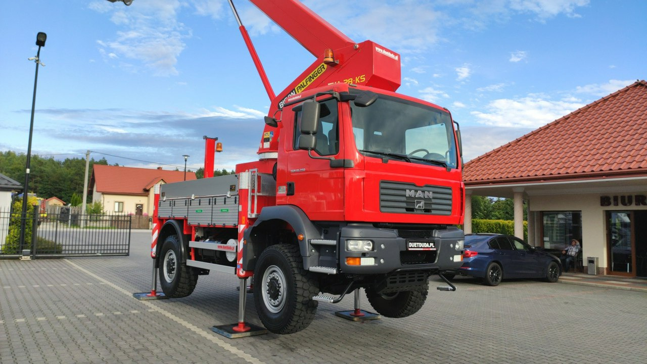 Φορτηγό με εναέρια πλατφόρμα MAN TGM 18.280 4x4 Zwyżka Bison Palfinger TKA 28 Podnośnik Koszowy: φωτογραφία 31 Φορτηγό με εναέρια πλατφόρμα MAN TGM 18.280 4x4 Zwyżka Bison Palfinger TKA 28 Podnośnik Koszowy: φωτογραφία 31