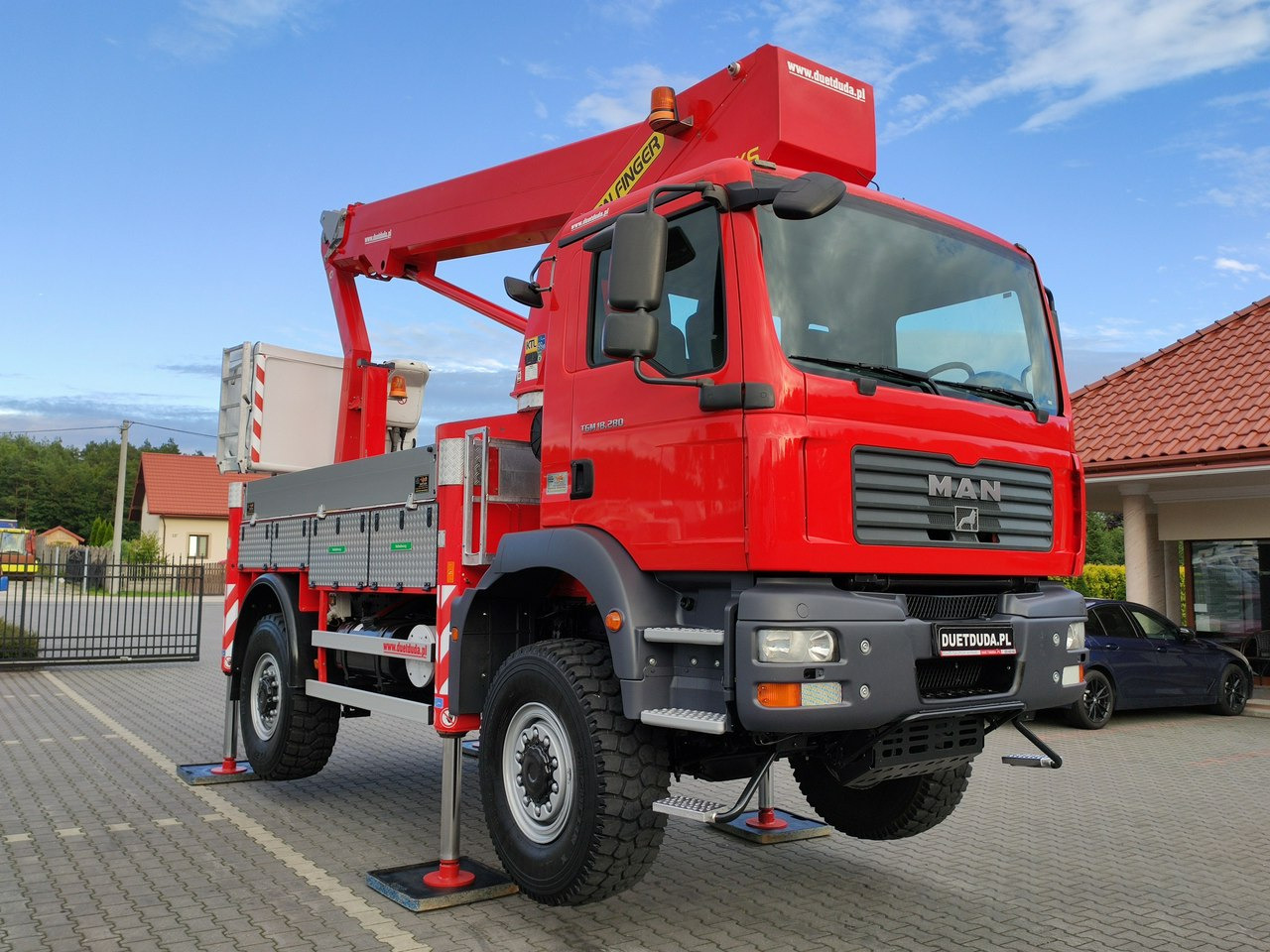 Φορτηγό με εναέρια πλατφόρμα MAN TGM 18.280 4x4 Zwyżka Bison Palfinger TKA 28 Podnośnik Koszowy: φωτογραφία 40 Φορτηγό με εναέρια πλατφόρμα MAN TGM 18.280 4x4 Zwyżka Bison Palfinger TKA 28 Podnośnik Koszowy: φωτογραφία 40