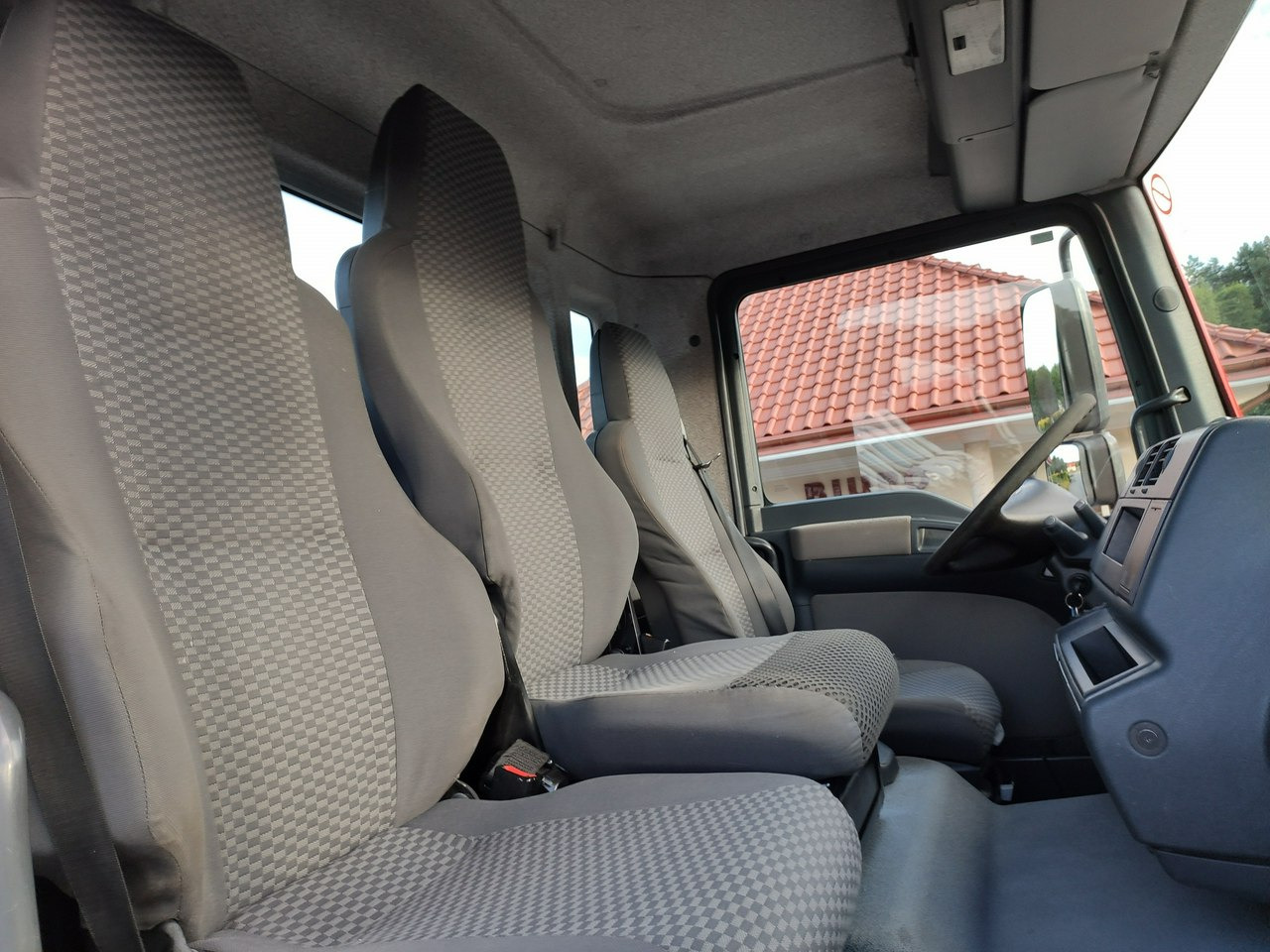 Φορτηγό με εναέρια πλατφόρμα MAN TGM 18.280 4x4 Zwyżka Bison Palfinger TKA 28 Podnośnik Koszowy: φωτογραφία 21 Φορτηγό με εναέρια πλατφόρμα MAN TGM 18.280 4x4 Zwyżka Bison Palfinger TKA 28 Podnośnik Koszowy: φωτογραφία 21