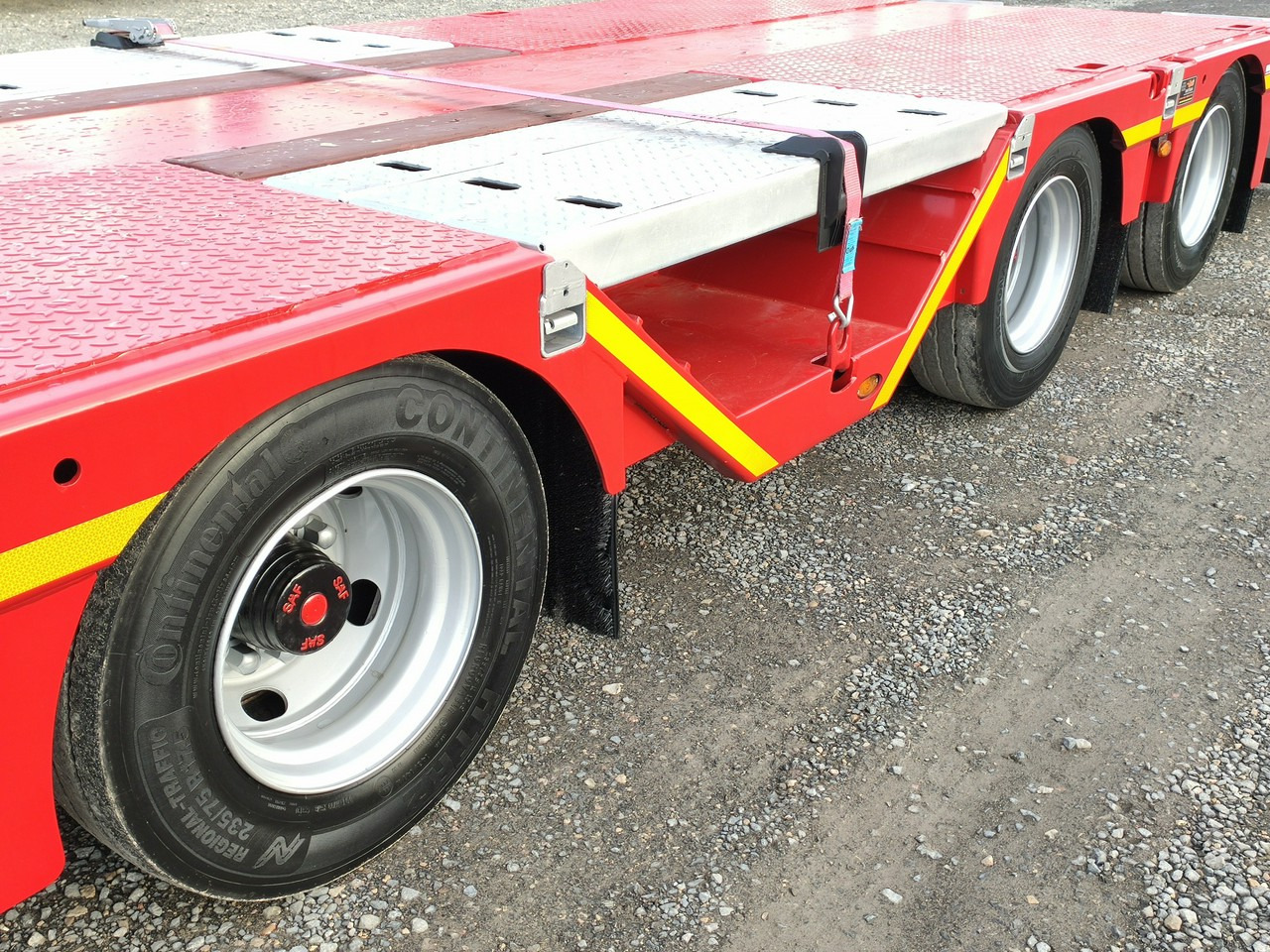 Leasing MAX Trailer 3-Osie Oś skrętna Oś Podnoszona Nooteboom MAX Trailer 3-Osie Oś skrętna Oś Podnoszona Nooteboom: φωτογραφία 40