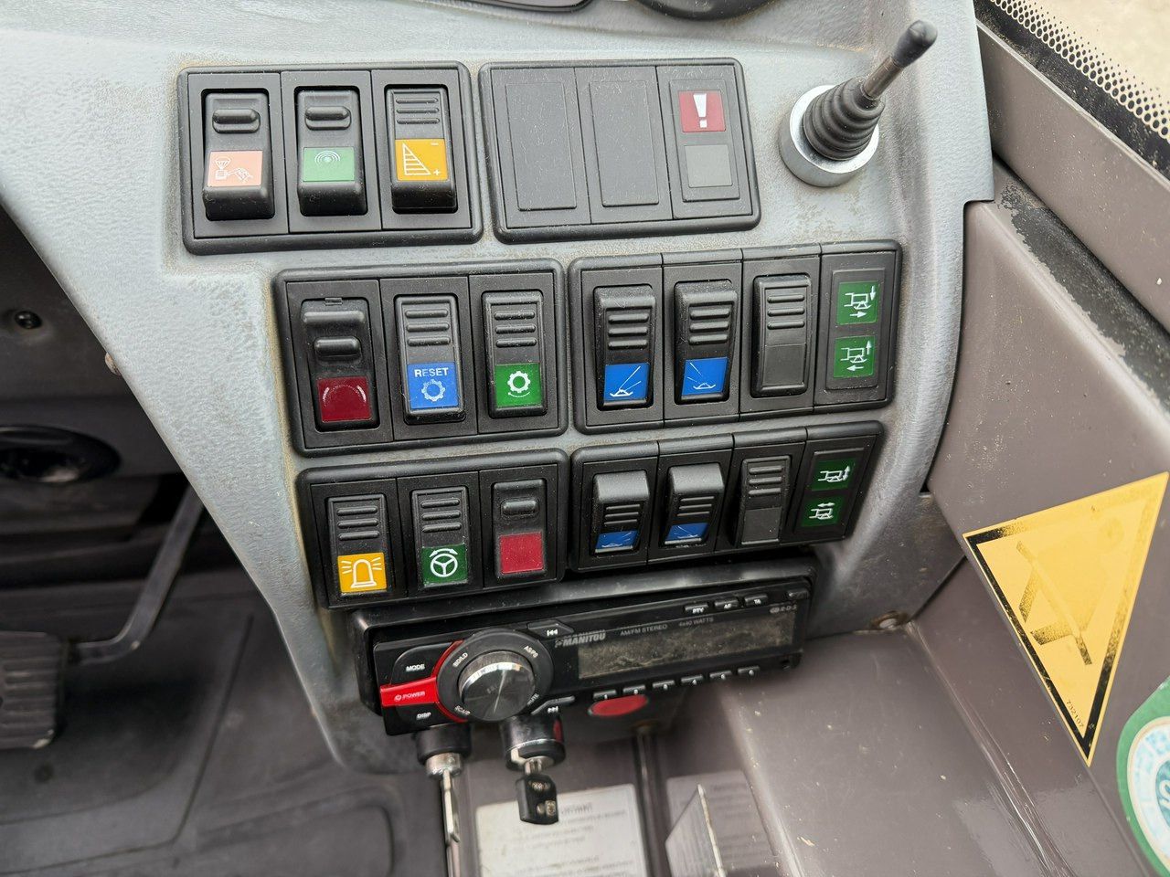 Τηλεσκοπικός φορτωτής Manitou MRT 2150 ROTO Ładowarka Teleskopowa Obrotowa: φωτογραφία 21 Τηλεσκοπικός φορτωτής Manitou MRT 2150 ROTO Ładowarka Teleskopowa Obrotowa: φωτογραφία 21