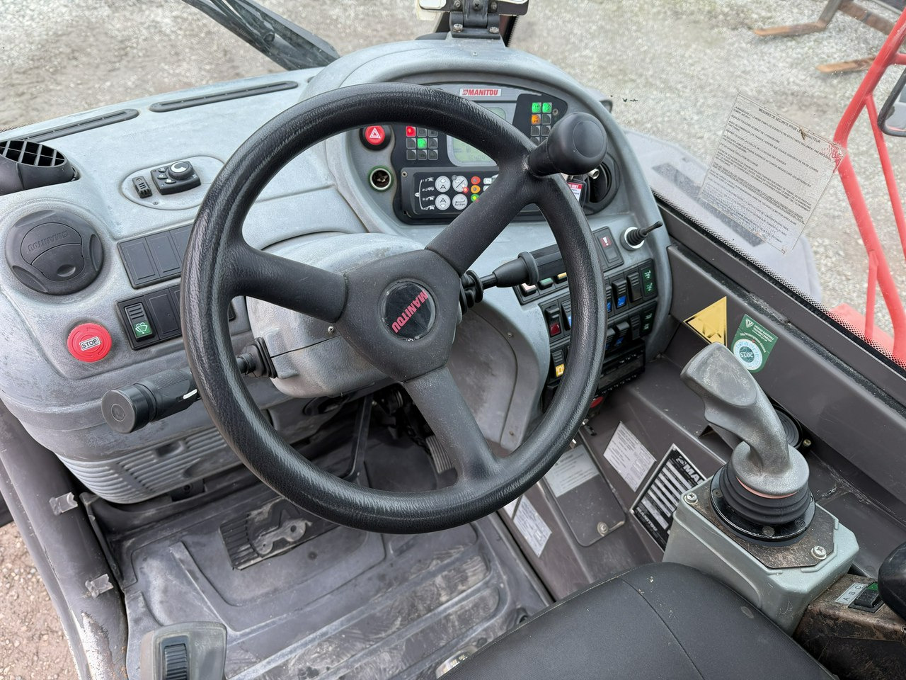 Τηλεσκοπικός φορτωτής Manitou MRT 2150 ROTO Ładowarka Teleskopowa Obrotowa: φωτογραφία 19 Τηλεσκοπικός φορτωτής Manitou MRT 2150 ROTO Ładowarka Teleskopowa Obrotowa: φωτογραφία 19