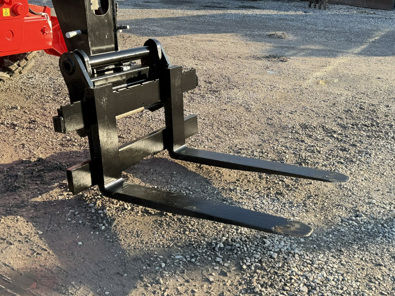 Manitou MRT 2150 + ROTO Ładowarka Teleskopowa Obrotowa - Τηλεσκοπικός φορτωτής: φωτογραφία 4 Manitou MRT 2150 + ROTO Ładowarka Teleskopowa Obrotowa - Τηλεσκοπικός φορτωτής: φωτογραφία 4