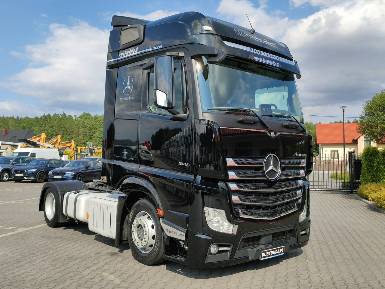 Mercedes ACTROS 1845 Euro 6 Big Space Low Deck Mega !!! - Τράκτορας: φωτογραφία 4 Mercedes ACTROS 1845 Euro 6 Big Space Low Deck Mega !!! - Τράκτορας: φωτογραφία 4