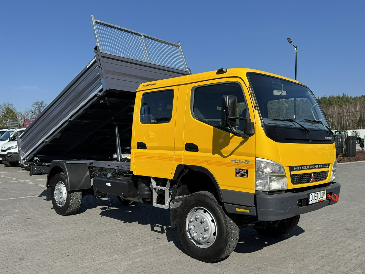 Mitsubishi Canter Fuso 4x4 17C18D 4.9/180KM Wywrotka 3-stronna - Φορτηγό ανατρεπόμενο: φωτογραφία 2 Mitsubishi Canter Fuso 4x4 17C18D 4.9/180KM Wywrotka 3-stronna - Φορτηγό ανατρεπόμενο: φωτογραφία 2