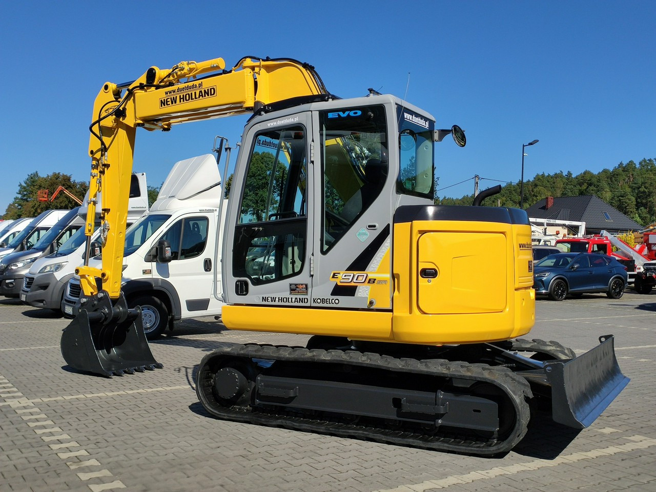 New Holland E90B SR -2 Gąsienicowa 10ton - Μίνι εκσκαφέας: φωτογραφία 5 New Holland E90B SR -2 Gąsienicowa 10ton - Μίνι εκσκαφέας: φωτογραφία 5
