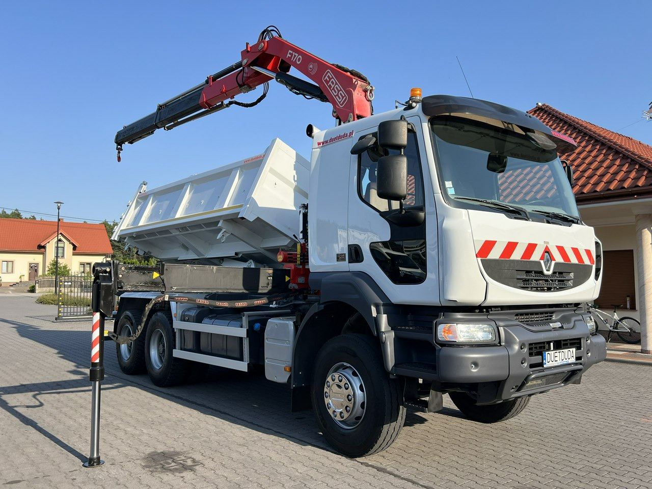 Renault Kerax 26.390 6x4 Mocny HDS FASSI F170 Sterowanie Radiowe - Φορτηγό ανατρεπόμενο, Φορτηγό με γερανό: φωτογραφία 2 Renault Kerax 26.390 6x4 Mocny HDS FASSI F170 Sterowanie Radiowe - Φορτηγό ανατρεπόμενο, Φορτηγό με γερανό: φωτογραφία 2