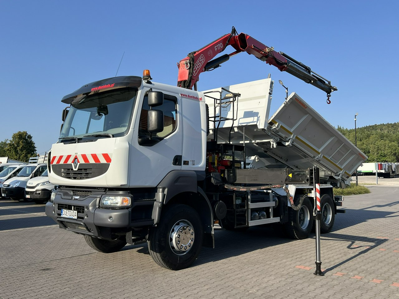 Renault Kerax 26.390 6x4 Mocny HDS FASSI F170 Sterowanie Radiowe - Φορτηγό ανατρεπόμενο, Φορτηγό με γερανό: φωτογραφία 2 Renault Kerax 26.390 6x4 Mocny HDS FASSI F170 Sterowanie Radiowe - Φορτηγό ανατρεπόμενο, Φορτηγό με γερανό: φωτογραφία 2