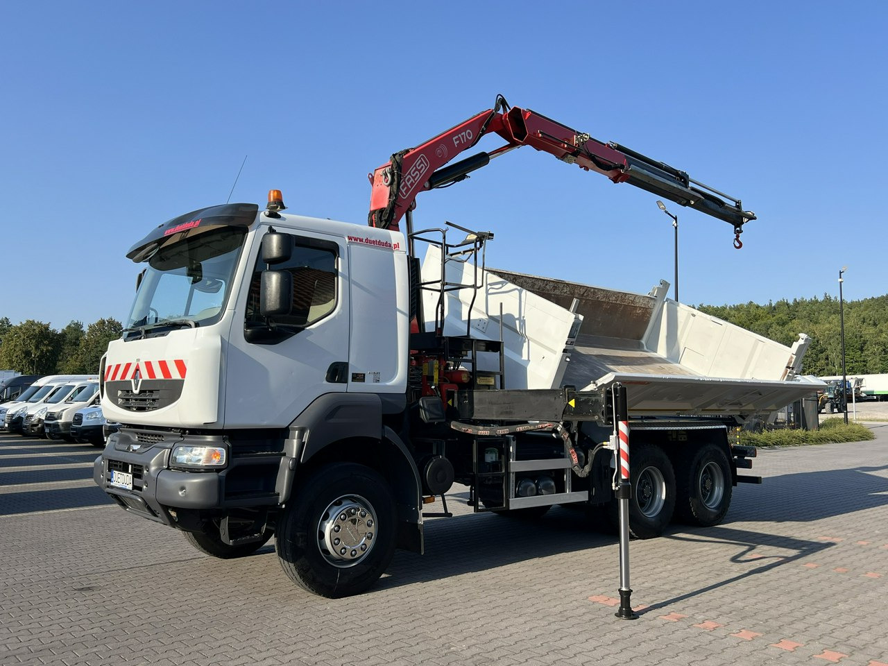 Renault Kerax 26.390 6x4 Mocny HDS FASSI F170 Sterowanie Radiowe - Φορτηγό ανατρεπόμενο, Φορτηγό με γερανό: φωτογραφία 3 Renault Kerax 26.390 6x4 Mocny HDS FASSI F170 Sterowanie Radiowe - Φορτηγό ανατρεπόμενο, Φορτηγό με γερανό: φωτογραφία 3