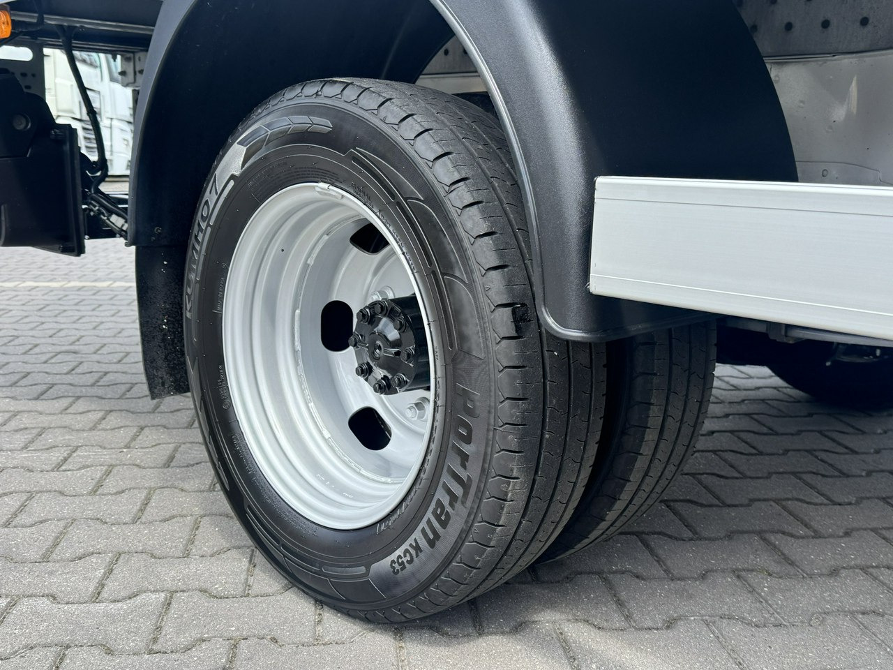 Επαγγελματικό αυτοκίνητο κόφα Renault Master: φωτογραφία 10 Επαγγελματικό αυτοκίνητο κόφα Renault Master: φωτογραφία 10