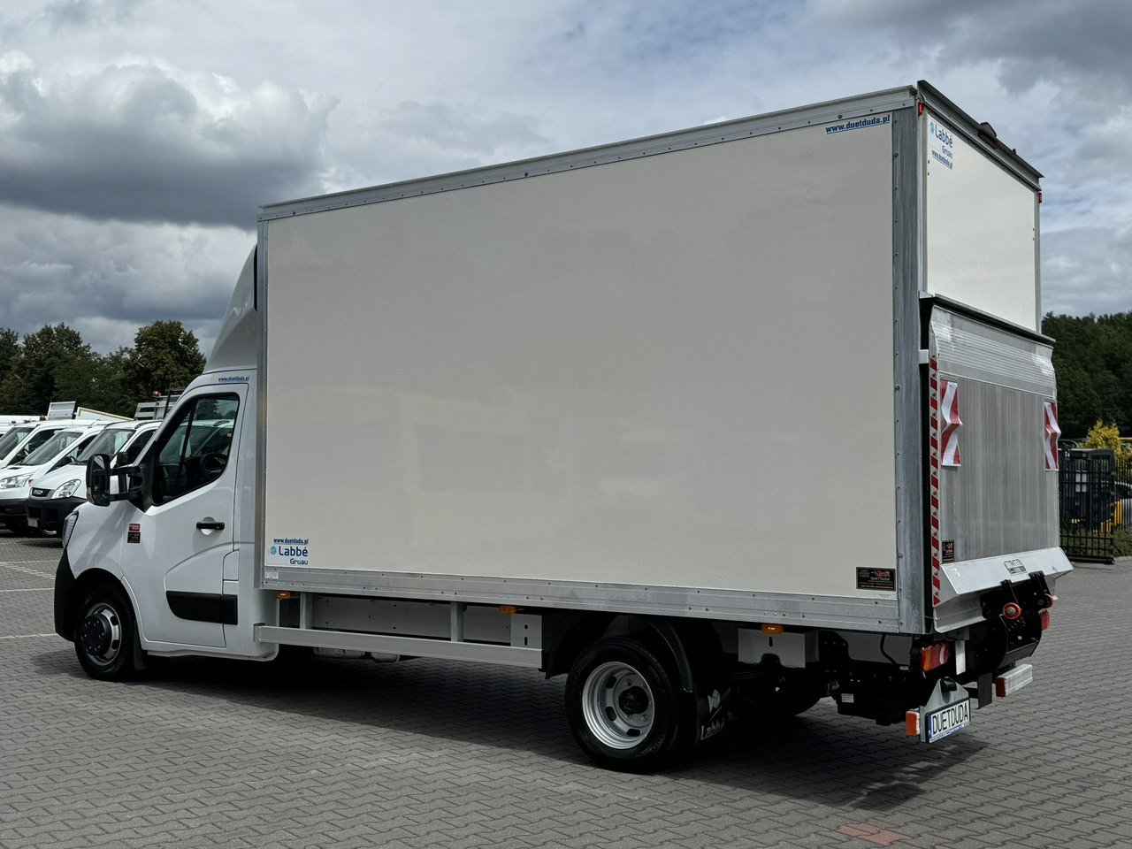 Επαγγελματικό αυτοκίνητο κόφα Renault Master: φωτογραφία 11 Επαγγελματικό αυτοκίνητο κόφα Renault Master: φωτογραφία 11