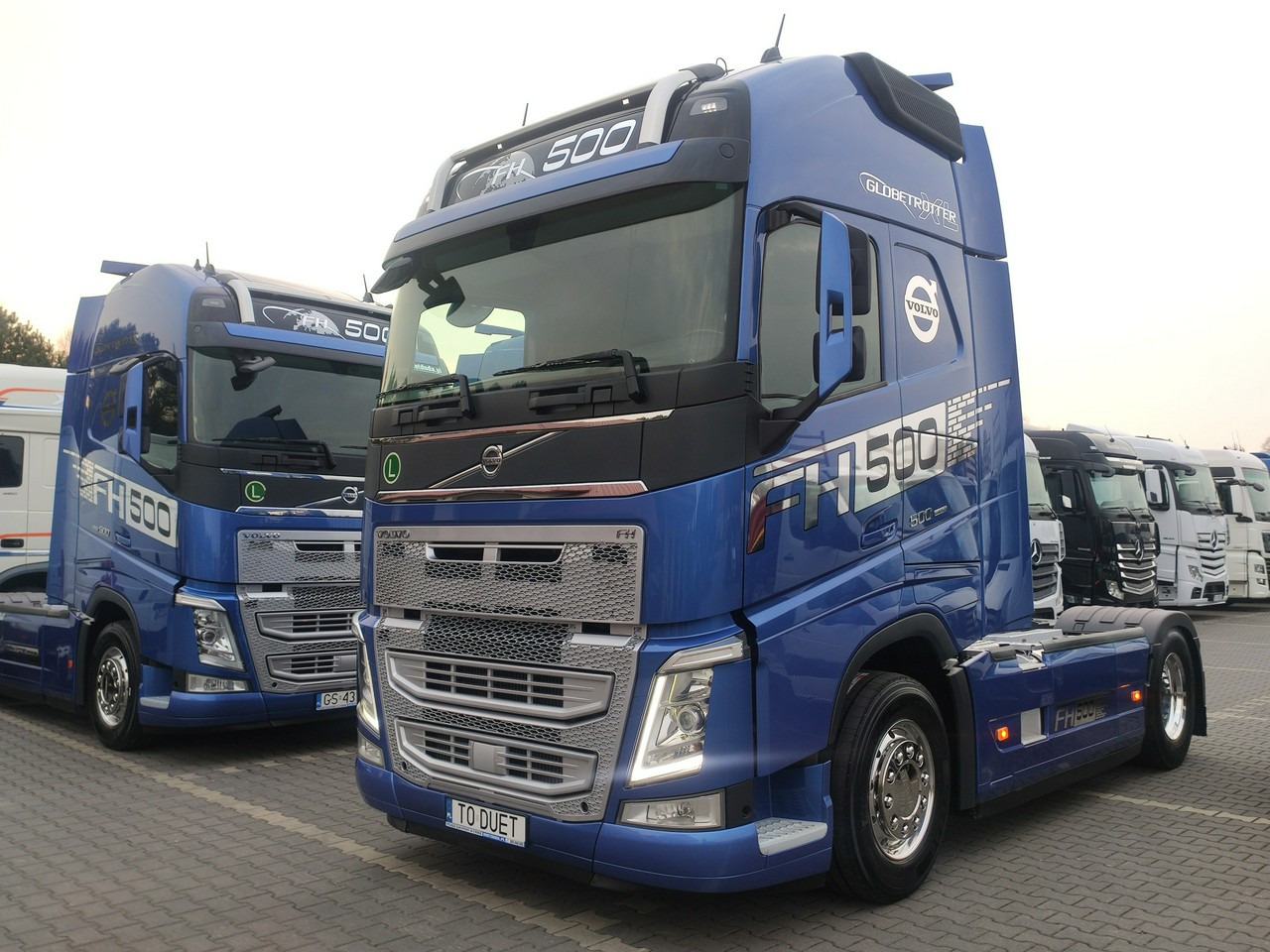 Volvo FH4 500 E6 Standard Globetrotter XL Alufelgi - Τράκτορας: φωτογραφία 3 Volvo FH4 500 E6 Standard Globetrotter XL Alufelgi - Τράκτορας: φωτογραφία 3