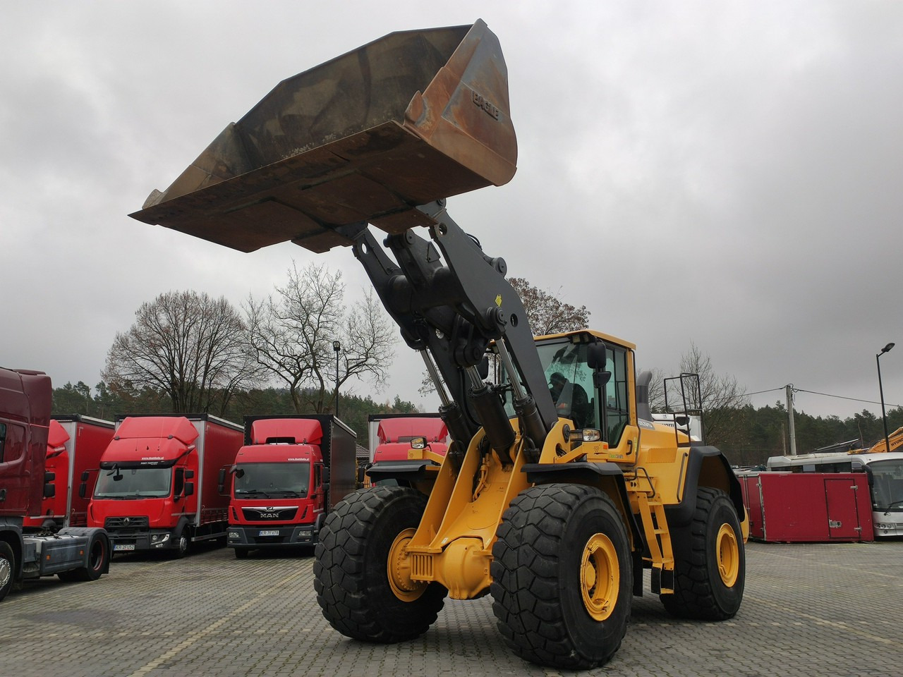 Volvo L 220G - Ελαστιχοφόρος φορτωτής: φωτογραφία 3 Volvo L 220G - Ελαστιχοφόρος φορτωτής: φωτογραφία 3